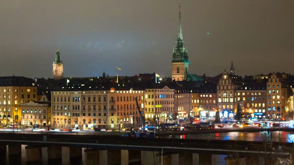 Stockholm’s Gamla stan waterfront lit up at night